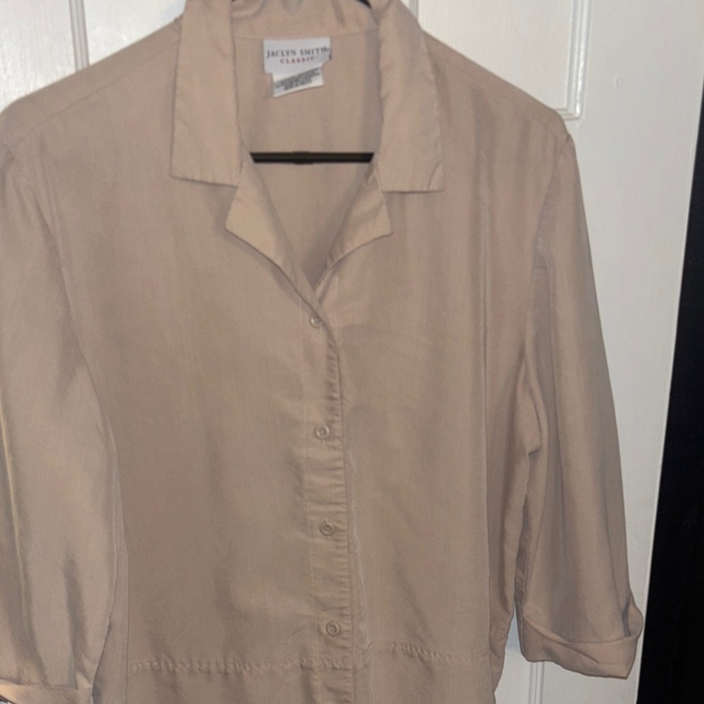 Jaclyn Smith Light Tan Collared Shirt